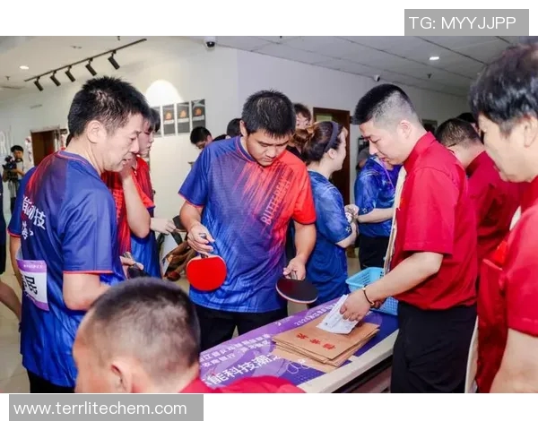 上海乒乓球队转型之路探索新机遇与挑战的特别报道